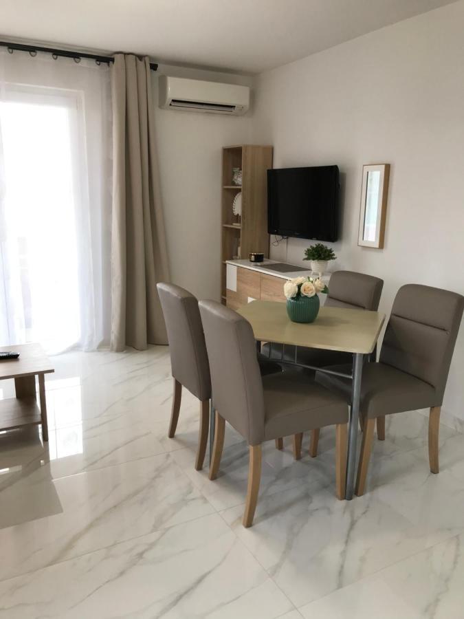 Apartments Mare ปูนัต ภายนอก รูปภาพ